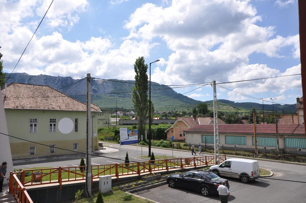 Kalcit Tourist Motel Belapatfalva Exterior foto